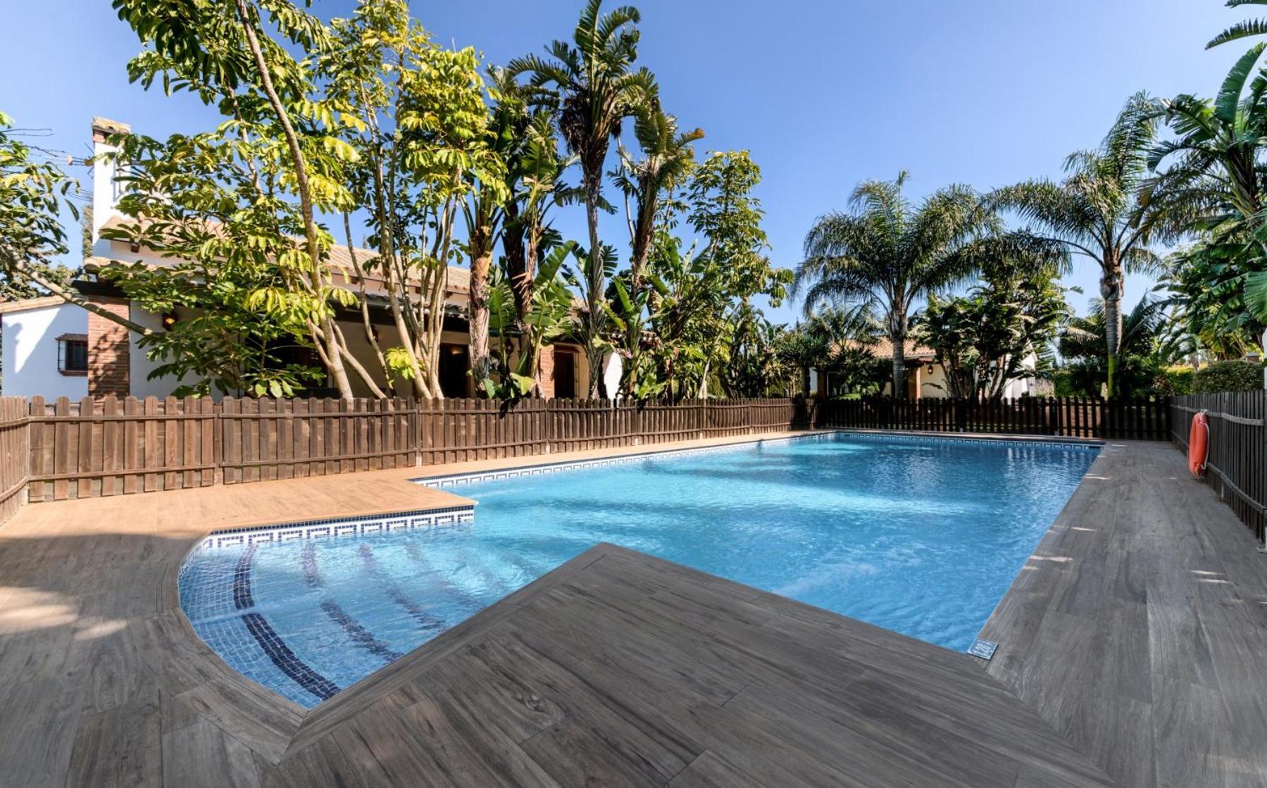 Hacienda Roche Viejo Villa Conil De La Frontera Luaran gambar