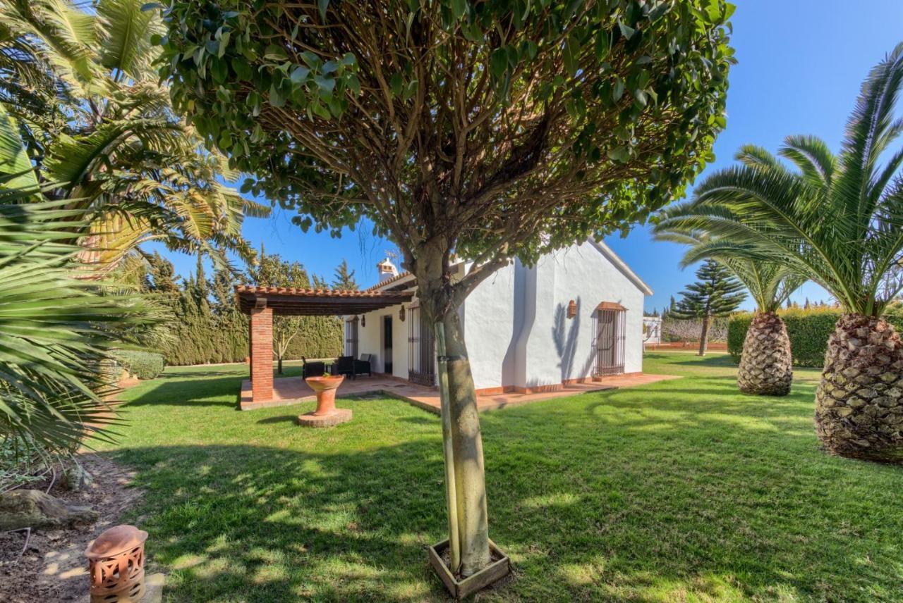 Hacienda Roche Viejo Villa Conil De La Frontera Luaran gambar