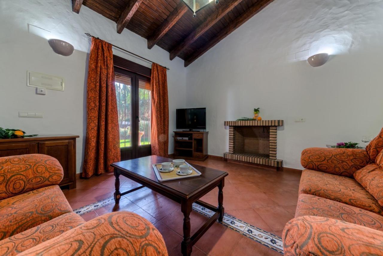 Hacienda Roche Viejo Villa Conil De La Frontera Luaran gambar