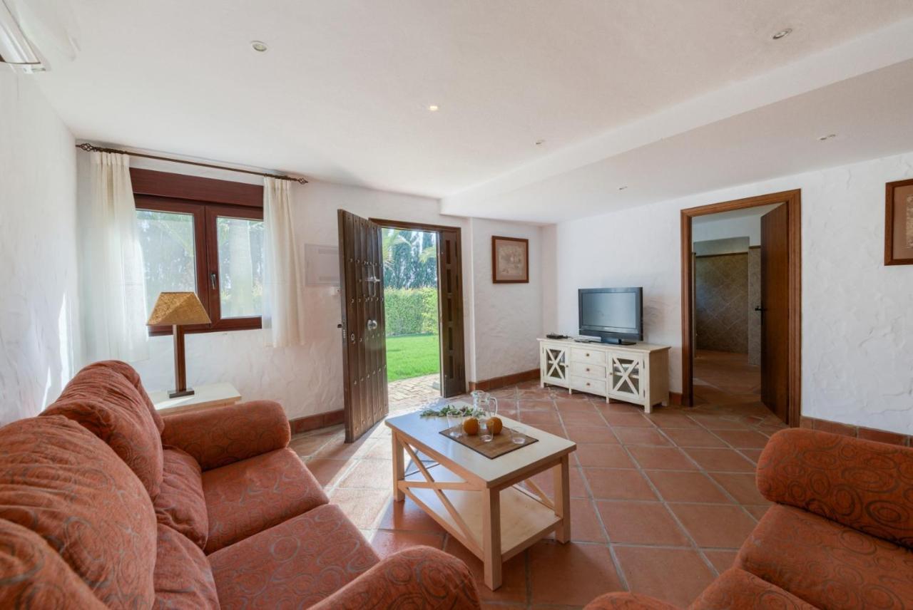 Hacienda Roche Viejo Villa Conil De La Frontera Luaran gambar