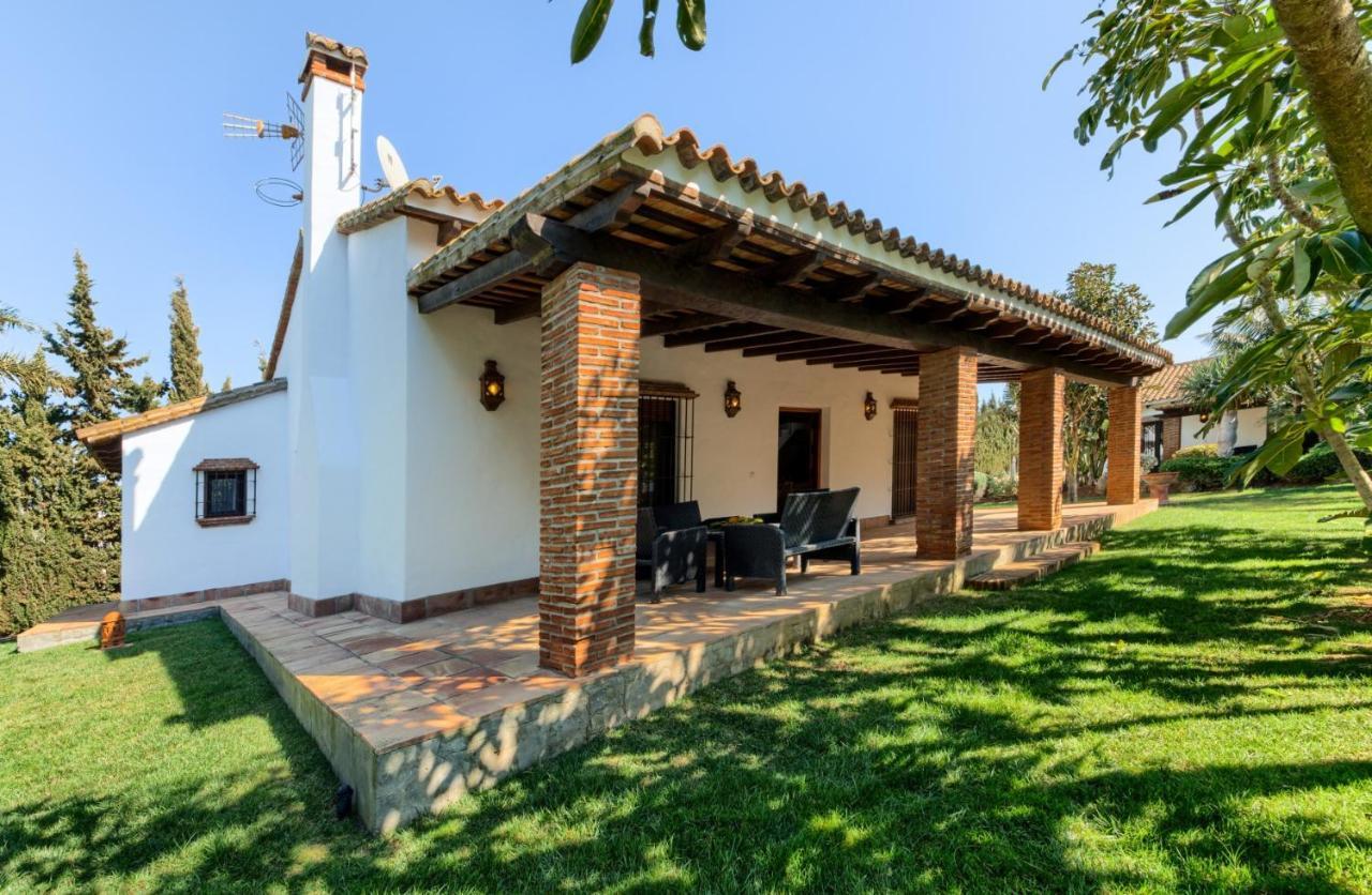 Hacienda Roche Viejo Villa Conil De La Frontera Luaran gambar
