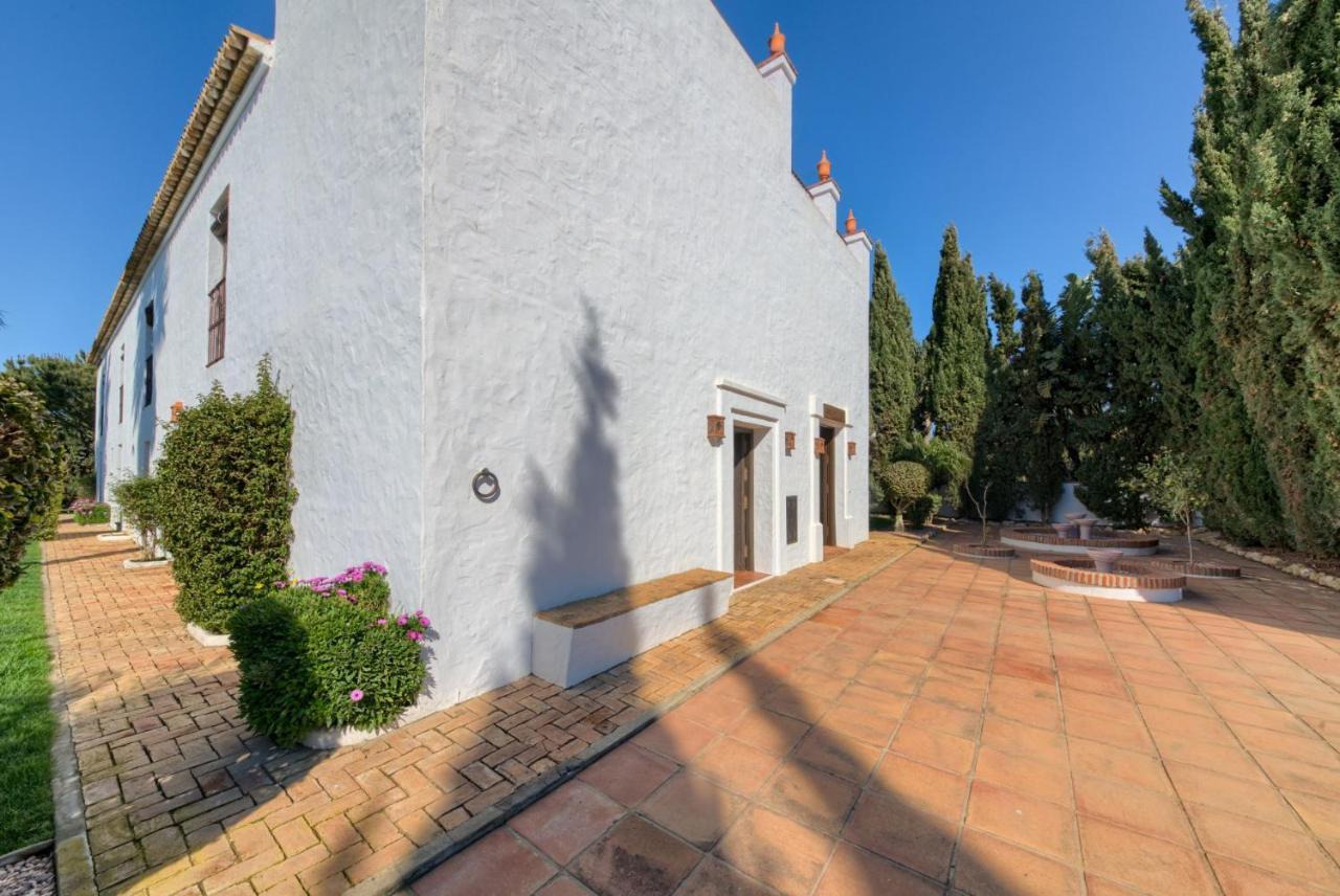Hacienda Roche Viejo Villa Conil De La Frontera Luaran gambar